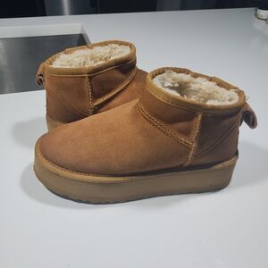 Ugg shoes